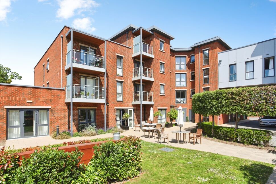Main image of 2 bedroom Flat for sale, St. Johns Road, Tunbridge Wells, Kent, TN4