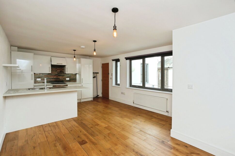 Kitchen / Living Room