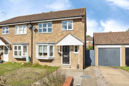 3 bedroom End Terrace House for sale