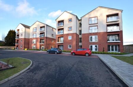 Bothwell Mews, 2 bedroom Flat to rent, &pound;1,550 pcm