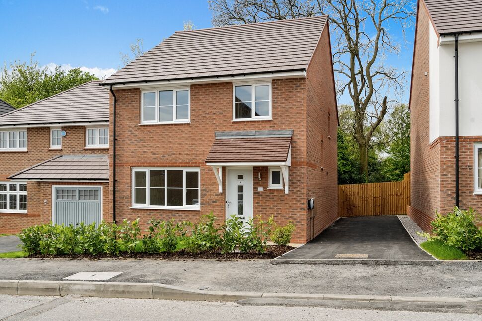Main image of 4 bedroom Detached House to rent, Lambert Meadow, Tyldesley, Greater Manchester, M29