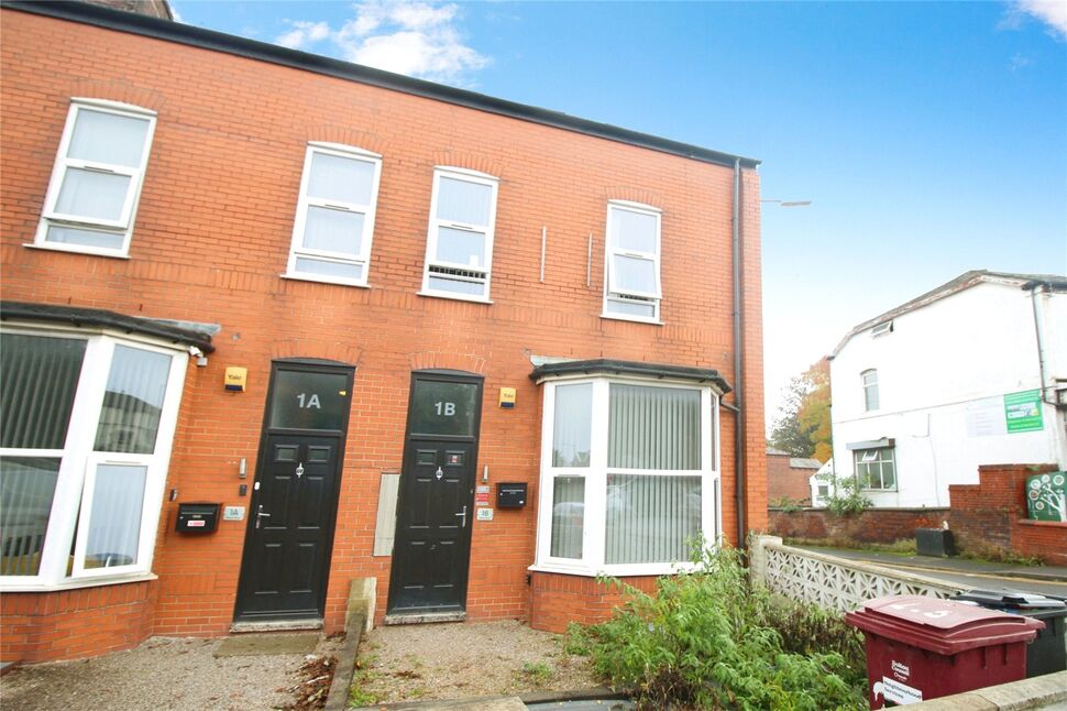 1 bedroom Room to rent, Bolton Road, Farnworth, BL4 £650 pcm