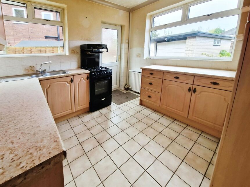 2 bedroom Detached Bungalow for sale, Vicars Hall Lane, Worsley, M28