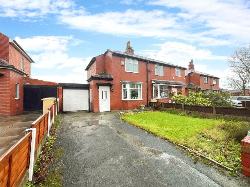 2 bedroom Semi Detached House for sale, Plodder Lane, Farnworth, BL4 £190,000