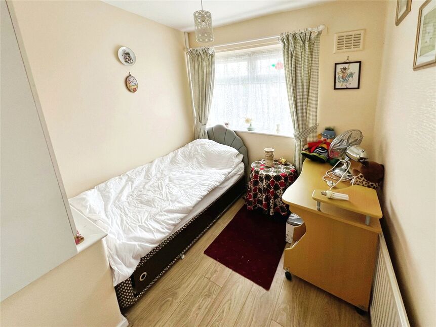 3 bedroom End Terrace House for sale, Kenyon Way, Little Hulton, M38 £160,000