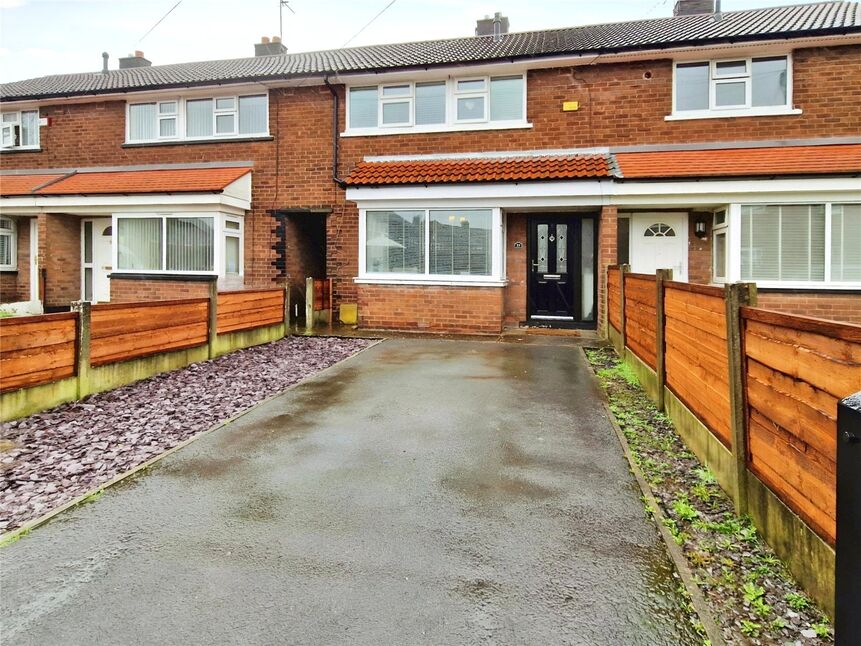 3 bedroom Mid Terrace House for sale, Trafford Drive, Little Hulton, M38 £190,000