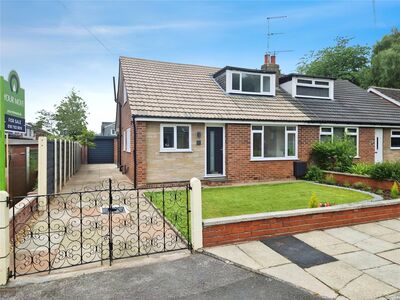 4 bedroom Semi Detached Bungalow for sale