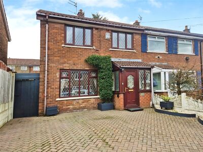 3 bedroom End Terrace House for sale