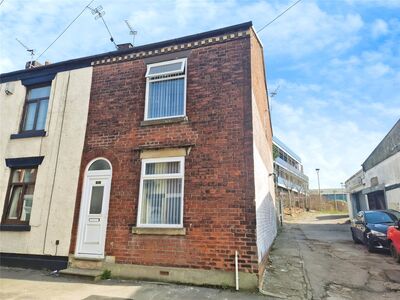 Wellington Street, 2 bedroom Mid Terrace House for sale, £170,000