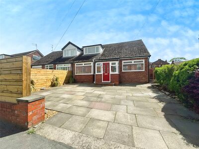 3 bedroom Semi Detached Bungalow for sale