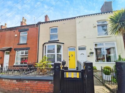 2 bedroom Mid Terrace House for sale