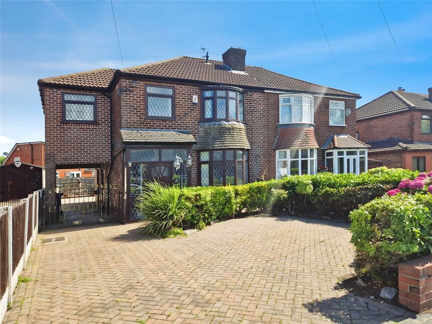 4 bedroom Semi Detached House for sale
