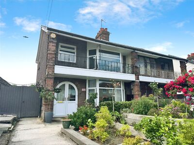 Crawford Avenue, 3 bedroom Semi Detached House for sale, £200,000