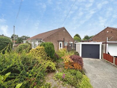 2 bedroom Semi Detached Bungalow for sale