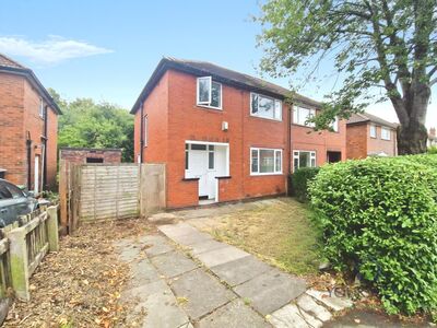 3 bedroom Semi Detached House to rent