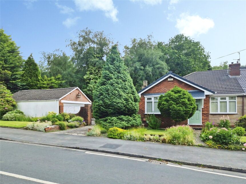 Main image of 2 bedroom Semi Detached Bungalow for sale, Parsonage Road, Worsley, Greater Manchester, M28