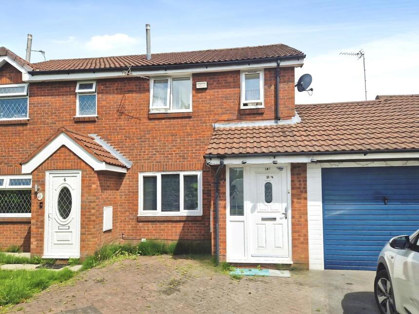 Main image of 3 bedroom Semi Detached House for sale, Stour Road, Astley,Tyldesley, Manchester, M29