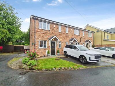 3 bedroom End Terrace House for sale
