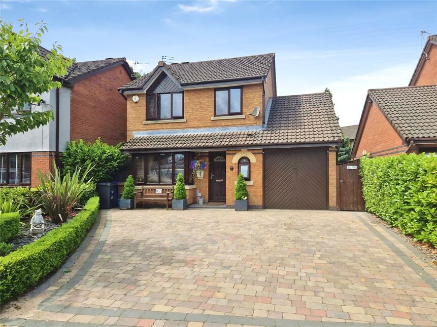 Main image of 3 bedroom Detached House for sale, Kinsley Drive, Worsley, Greater Manchester, M28