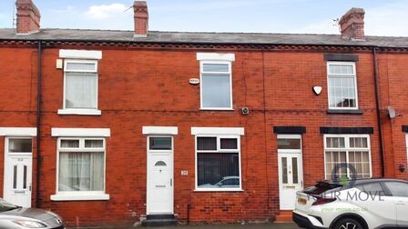 2 bedroom Mid Terrace House to rent