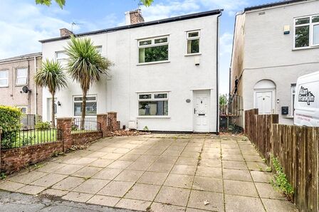 3 bedroom End Terrace House for sale