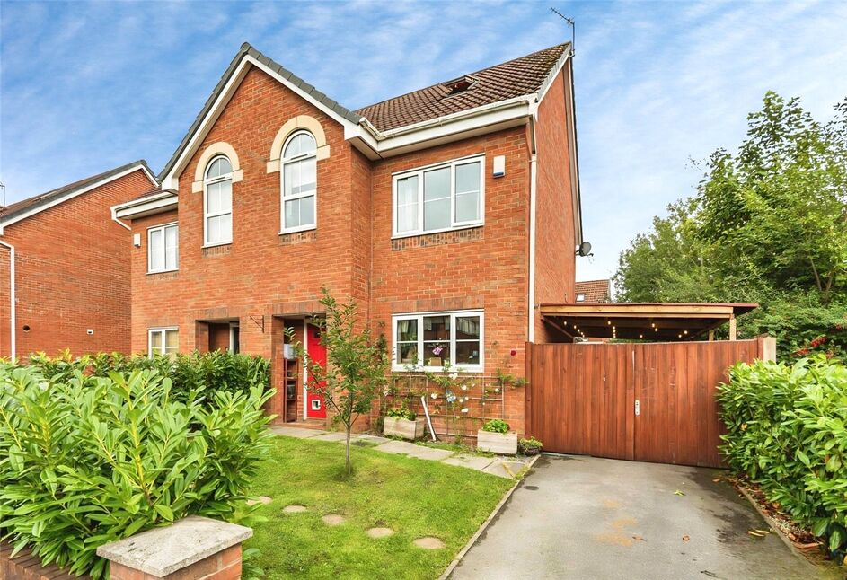 Main image of 3 bedroom Semi Detached House for sale, Blantyre Avenue, Worsley, Greater Manchester, M28