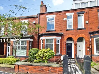 3 bedroom Mid Terrace House for sale