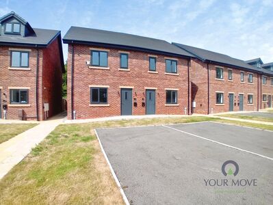 3 bedroom Semi Detached House to rent