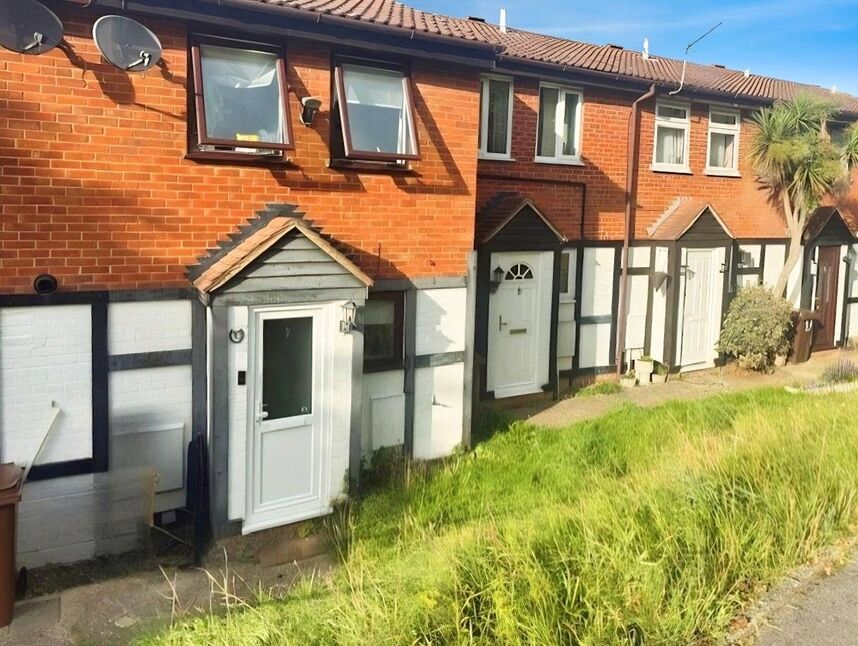 Main image of 2 bedroom Mid Terrace House to rent, Goose Close, Chatham, Kent, ME5