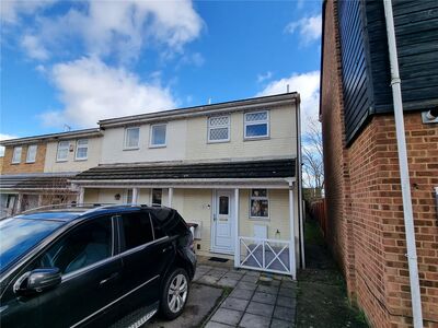 Wheatfields, 2 bedroom End Terrace House to rent, &pound;1,400 pcm