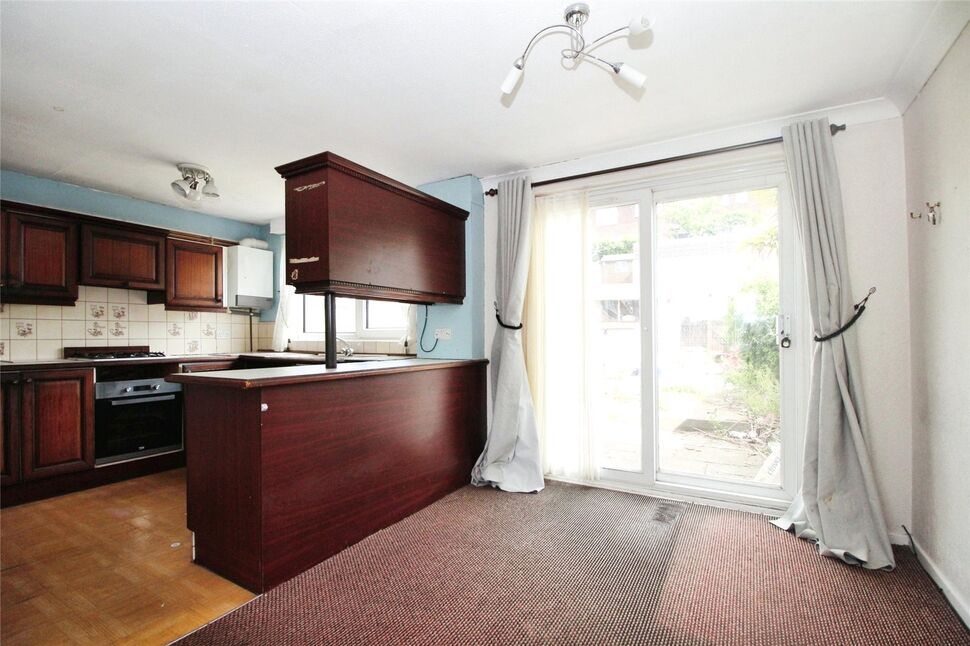 3 bedroom Mid Terrace House for sale, Sundridge Drive, Walderslade, ME5