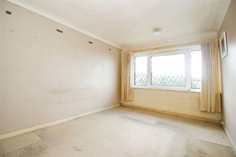 3 bedroom Mid Terrace House for sale, Sundridge Drive, Walderslade, ME5