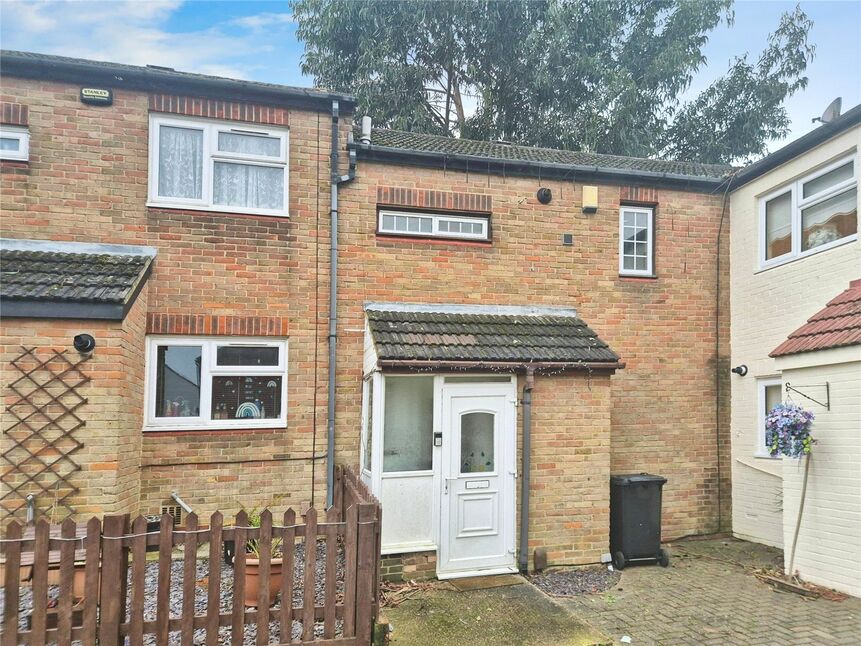 Main image of 3 bedroom Mid Terrace House for sale, Ryde Close, Chatham, Kent, ME5