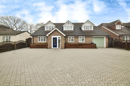 Robin Hood Lane, 4 bedroom Detached House for sale, £1,000,000
