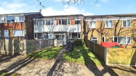 Fir Tree Grove, 3 bedroom Mid Terrace House for sale, £180,000