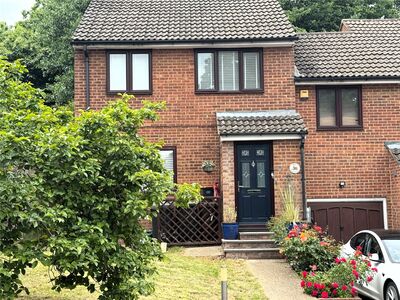4 bedroom Link Detached House for sale