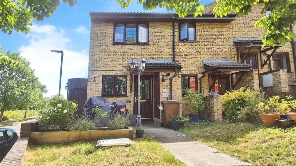 2 bedroom End Terrace House for sale