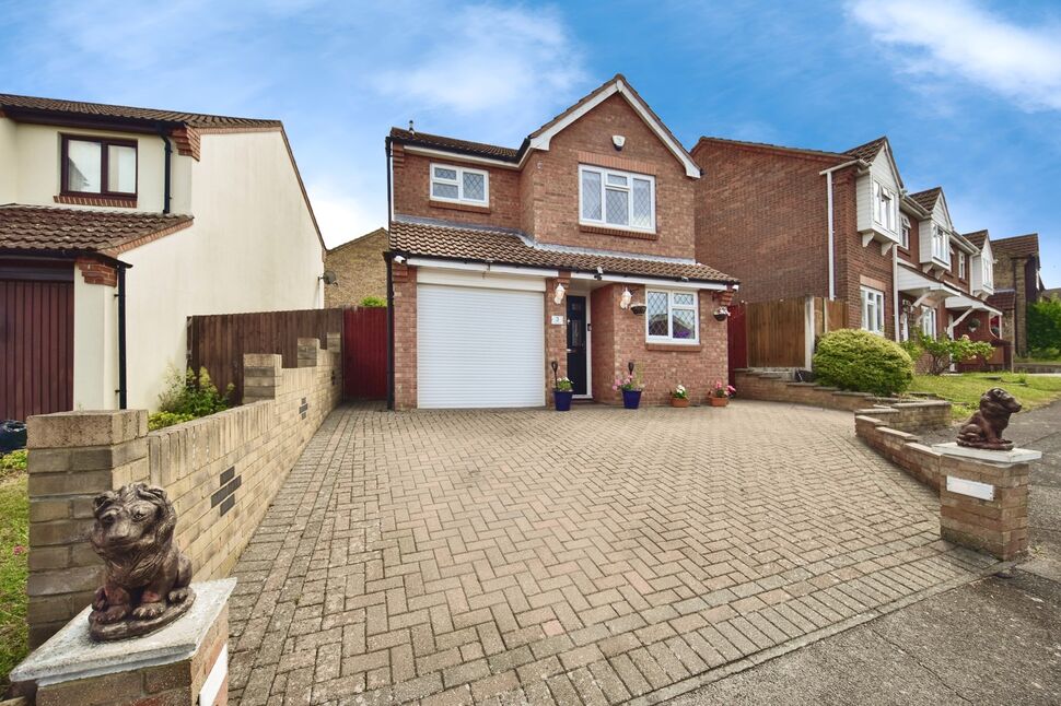 3 bedroom Detached House for sale