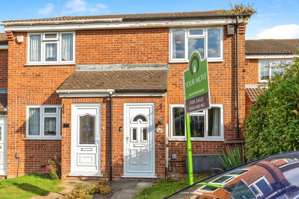 Main image of 2 bedroom End Terrace House for sale, Gatcombe Close, Chatham, Kent, ME5