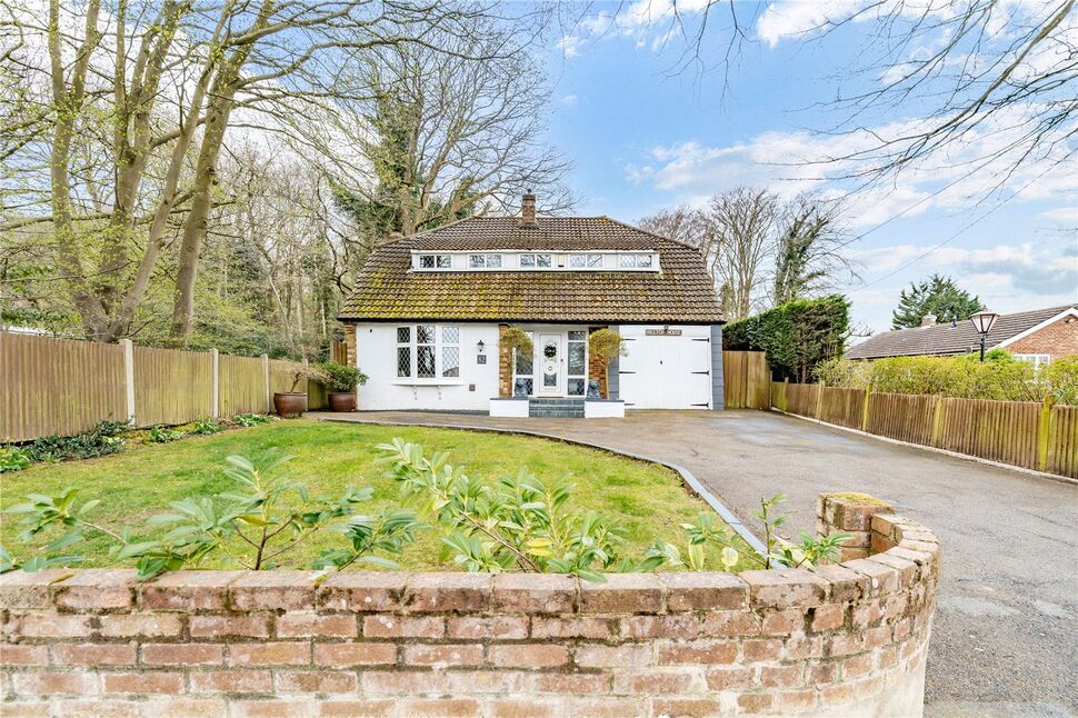 Main image of 4 bedroom Detached House for sale, Dargets Road, Chatham, Kent, ME5