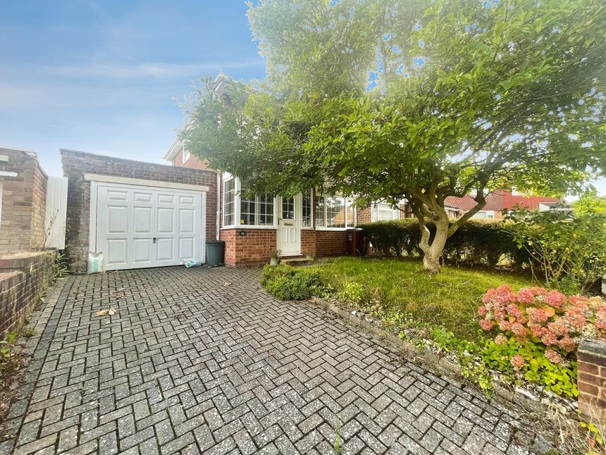 Main image of 3 bedroom Semi Detached House for sale, The Beeches, Chatham, Kent, ME5