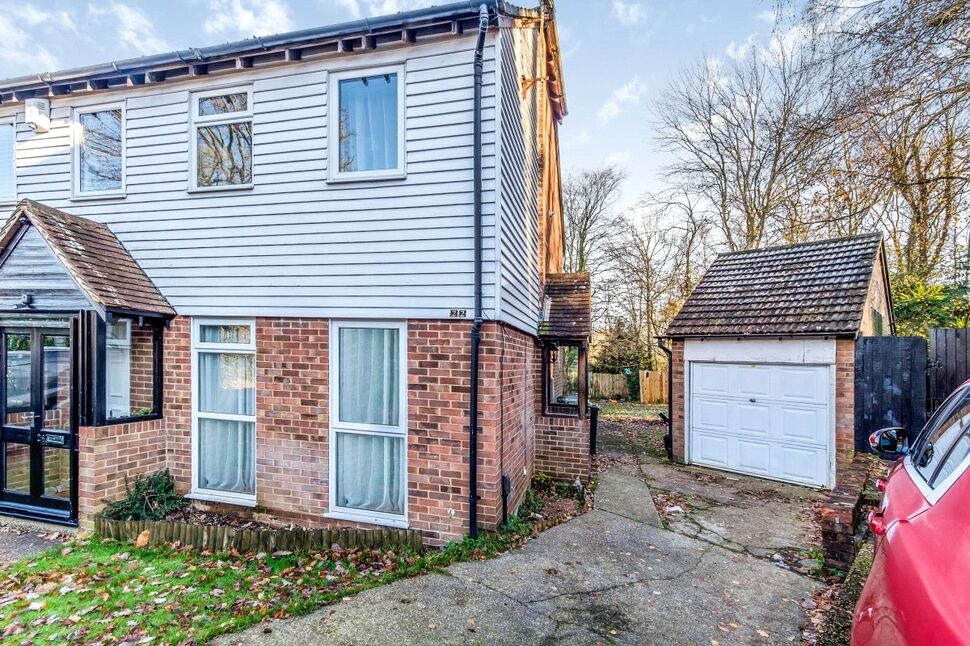 2 bedroom Semi Detached House for sale