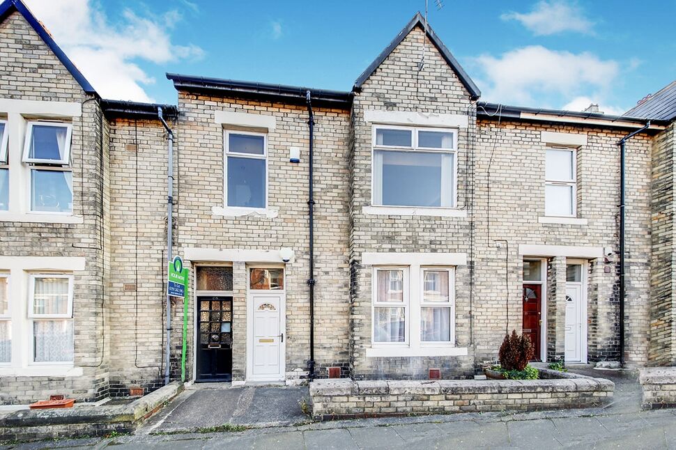 Main image of 3 bedroom Flat to rent, Eighth Avenue, Heaton, Newcastle Upon Tyne, NE6