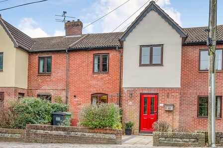 Catherington Lane, 2 bedroom Semi Detached House to rent, &pound;1,150 pcm