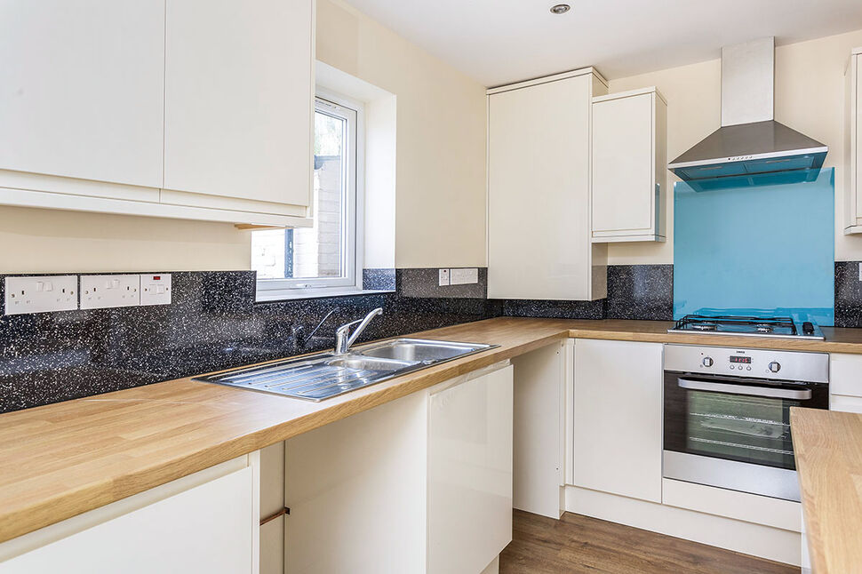 Main image of 3 bedroom House to rent, Parkhouse Farm Way, Havant, Hampshire, PO9