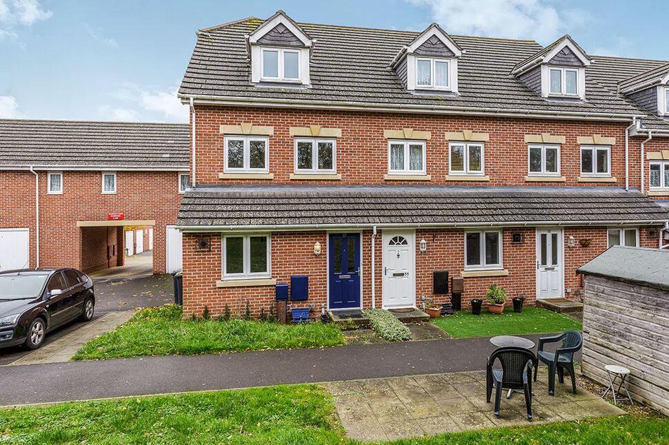 Main image of 2 bedroom Flat to rent, Billys Copse, Havant, Hampshire, PO9