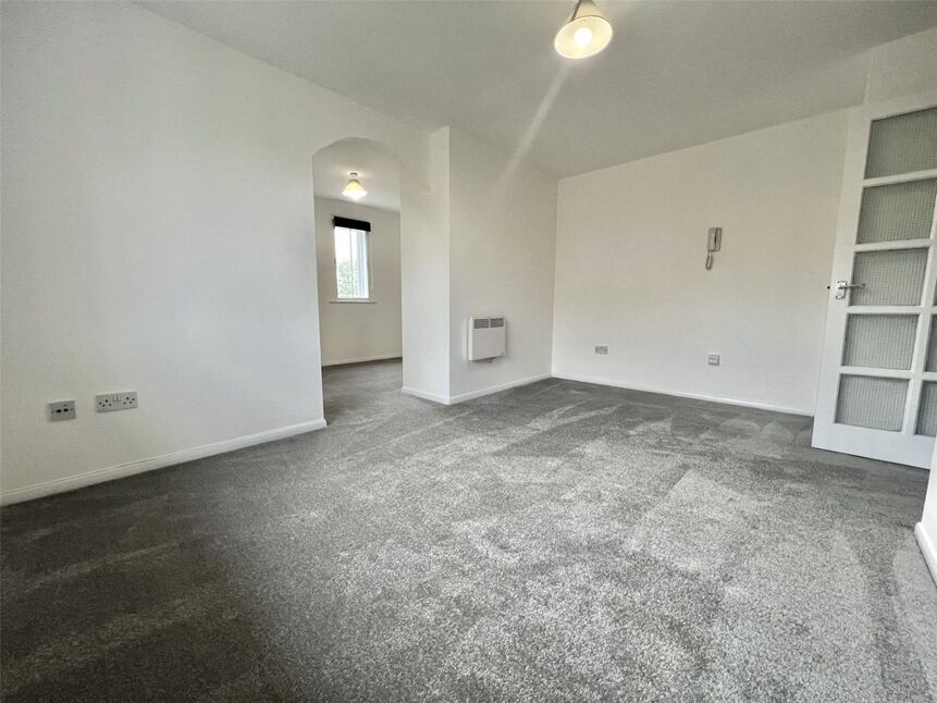 Main image of  Flat to rent, C 29 Balmoral Road, Watford, WD24