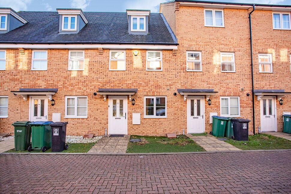 Main image of 3 bedroom Mid Terrace House to rent, Williamson Road, Watford, WD24