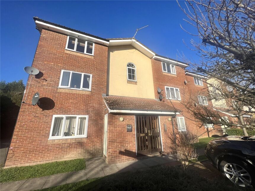 Main image of 2 bedroom  Property to rent, Turnberry Court, Watford, Hertfordshire, WD19