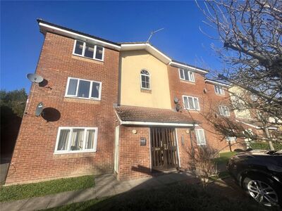 Turnberry Court, 2 bedroom  Property to rent, £1,500 pcm